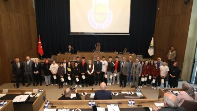 İnegöl Belediye Meclisi, Mayıs ayı oturumunda 12 gündem maddesiyle Çarşamba