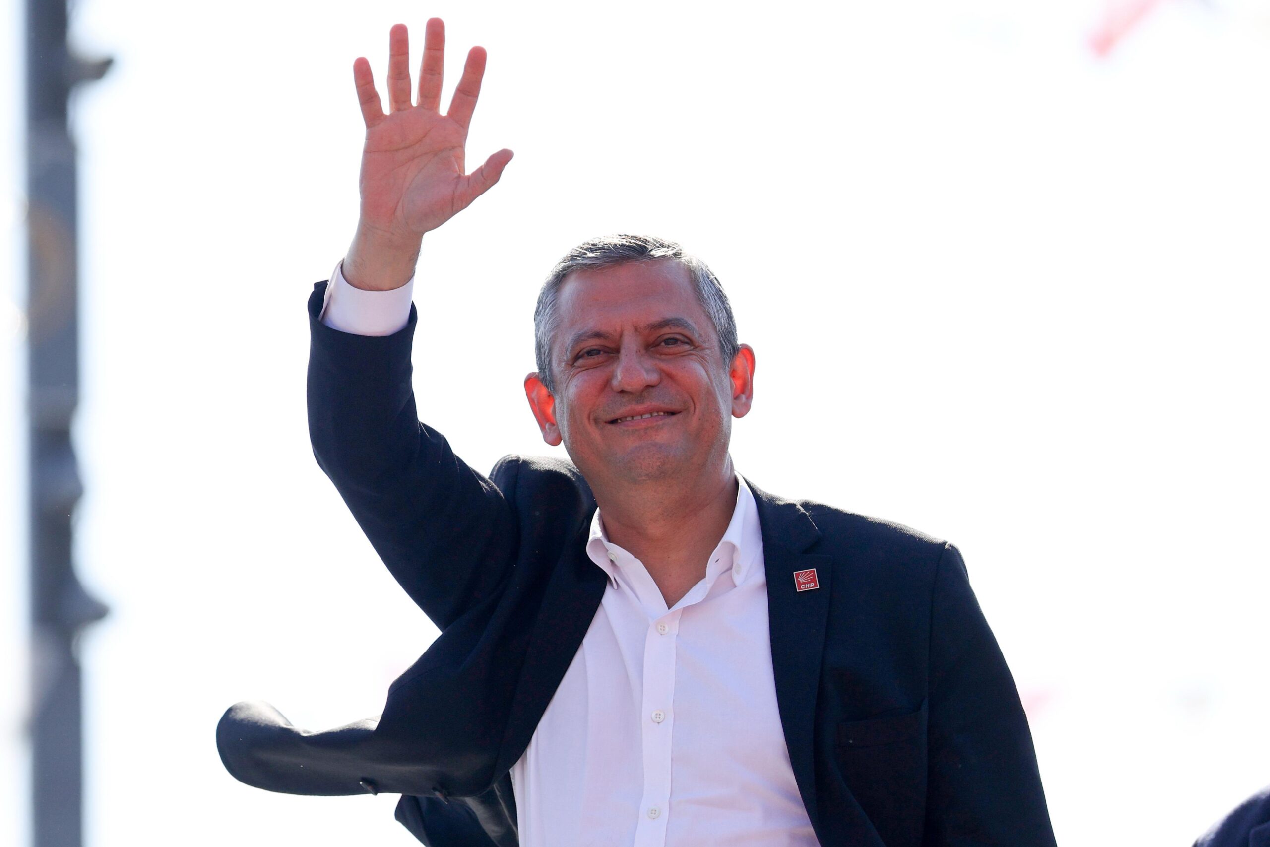 Ankara Bölge Adliye Mahkemesi 36. Hukuk Dairesinin kararıyla tedbiren CHP