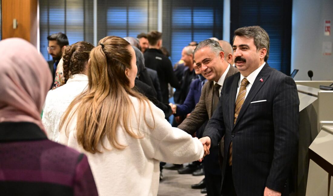 Yıldırım Belediye Başkanı Oktay Yılmaz, Kurban Bayramı öncesi belediye personeli