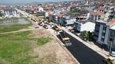 İnegöl'de altyapı ve üstyapı çalışmalarını hızlandıran Bursa Büyükşehir Belediyesi, vatandaşlardan