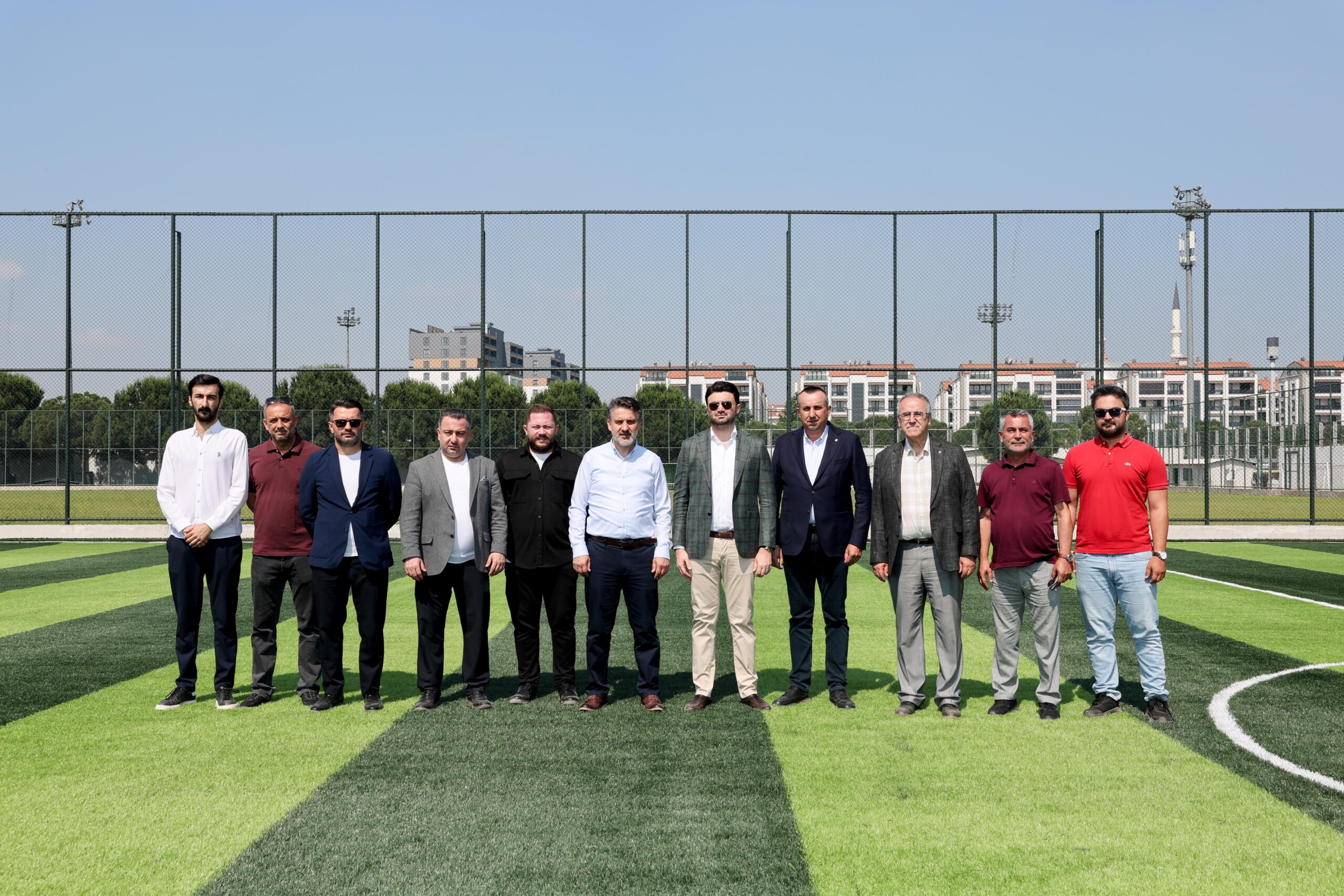 Bursa Büyükşehir Belediyesi, sporun gelişmesi ve gençlerin profesyonel düzeyde spor