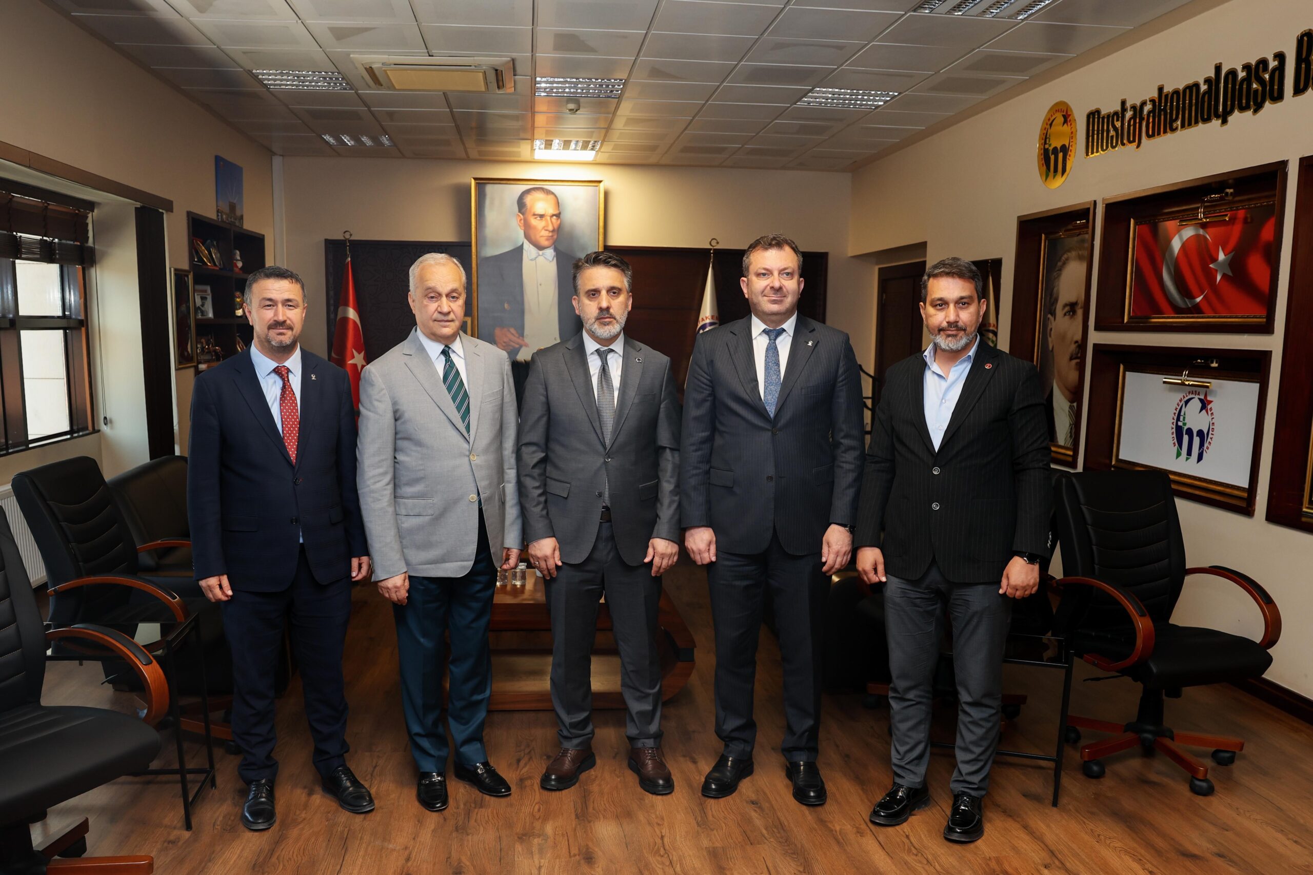 Bursa Büyükşehir Belediyesi Başkan Vekili Şahin Biba, Mustafakemalpaşa’nın hak ettiği