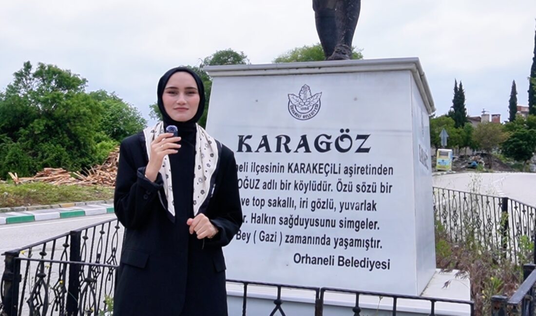 Uşak Üniversitesi İletişim Fakültesi Yeni Medya ve İletişim Bölümü öğrencileri,