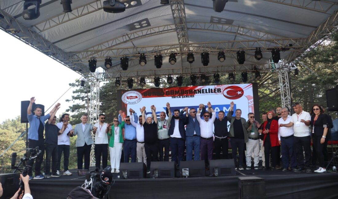Bursa Gümüşhane Dernekleri Federasyonu ve federasyona bağlı derneklerin organizasyonuyla düzenlenen