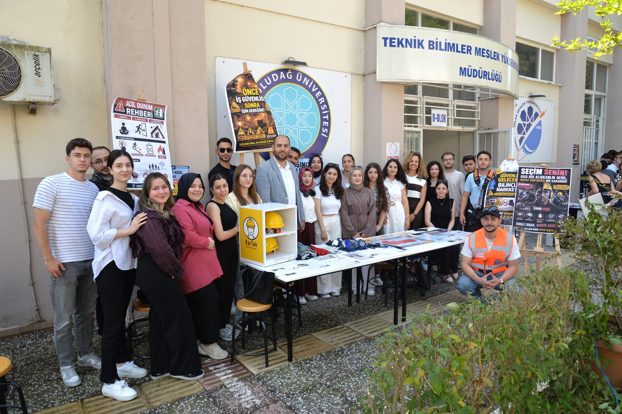 Bursa Uludağ Üniversitesi (BUÜ) Teknik Bilimler Meslek Yüksekokulu bünyesinde geleneksel