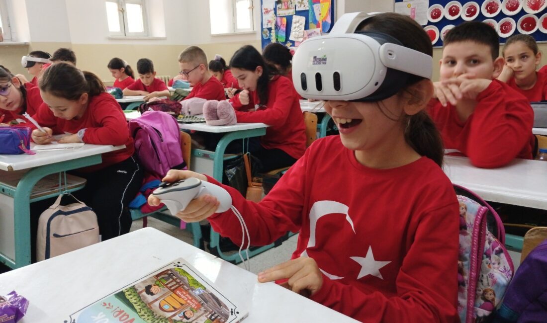 Uludağ Enerji' nin enerji verimliliği ve tasarruf bilincini çocuk yaşta