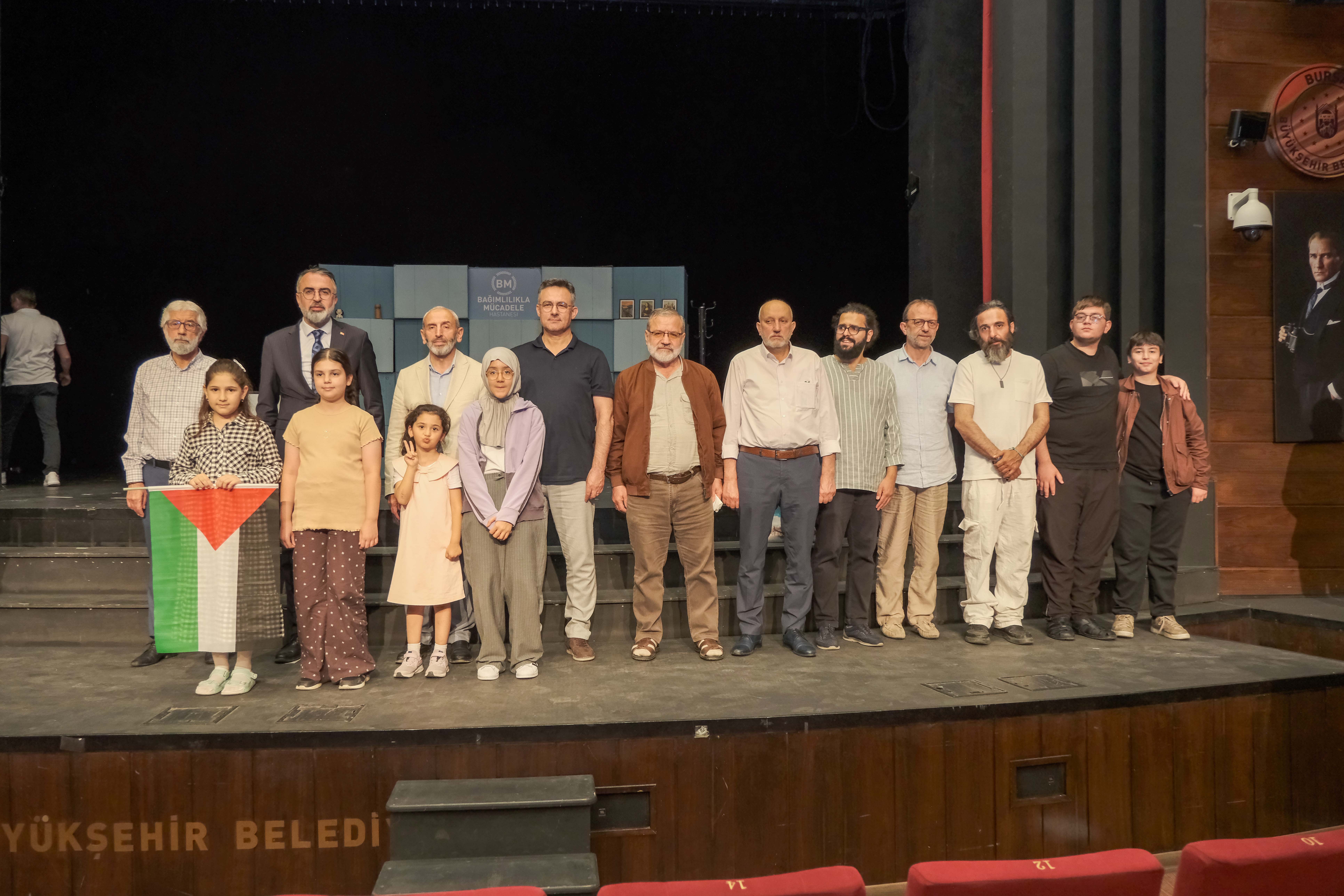 Bursa Gönüllü Kuruluşlar Platformu tarafından düzenlenen “Bu Benim Meselem Değil,
