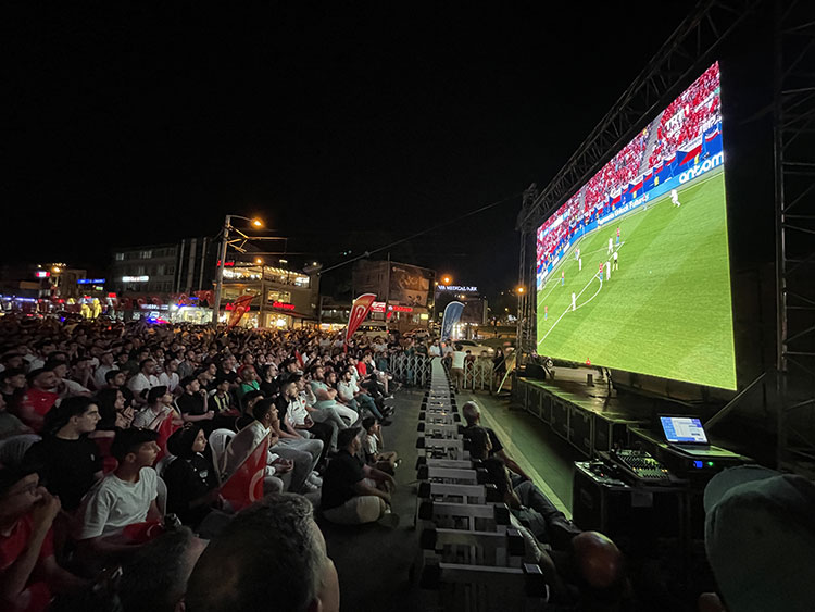 Bursa Büyükşehir Belediyesi, A Milli Futbol Takımımızın 2026 FİFA Dünya