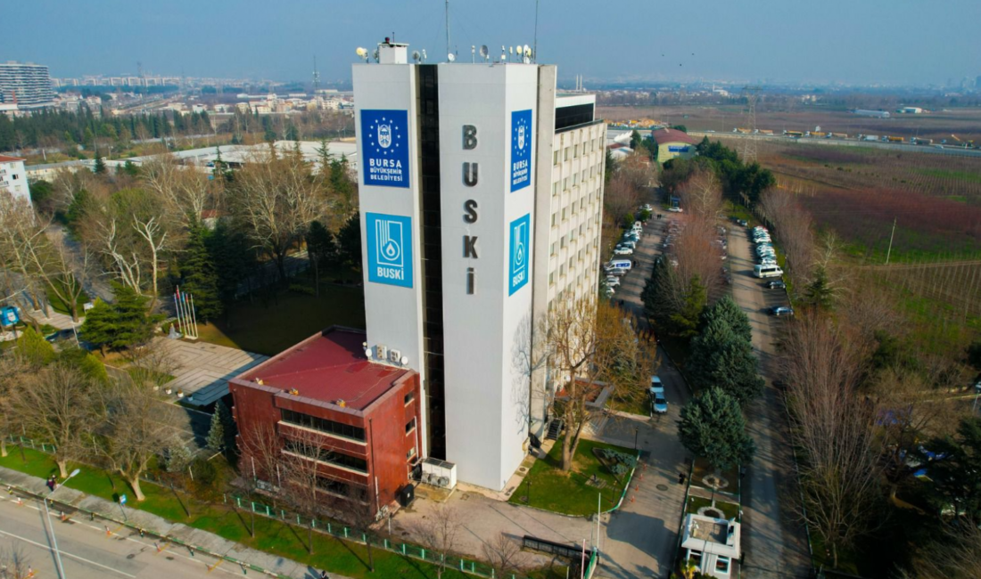 Bursa Büyükşehir Belediyesi'ne bağlı BUSKİ'de bürokratik değişim devam ediyor. Kurumda