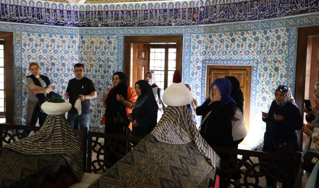 Geçtiğimiz hafta başlayan Gemlik Belediyesi Kültür Turları, ilçe genelinde yoğun