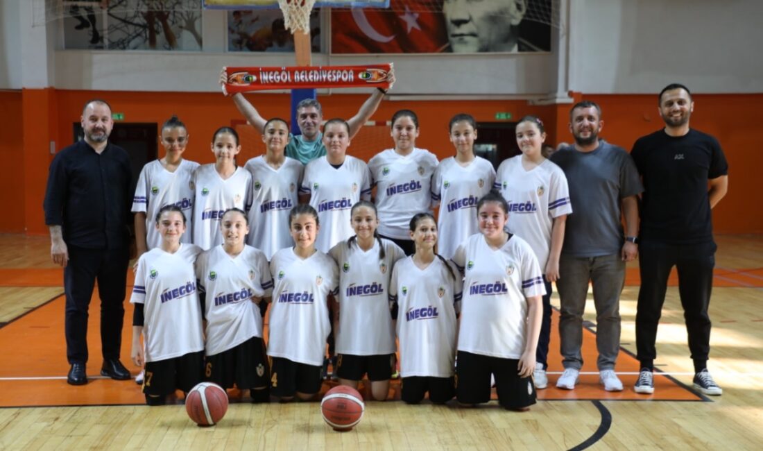 TBF tarafından düzenlenen yerel ligde başarılı bir sezon geçiren İnegöl