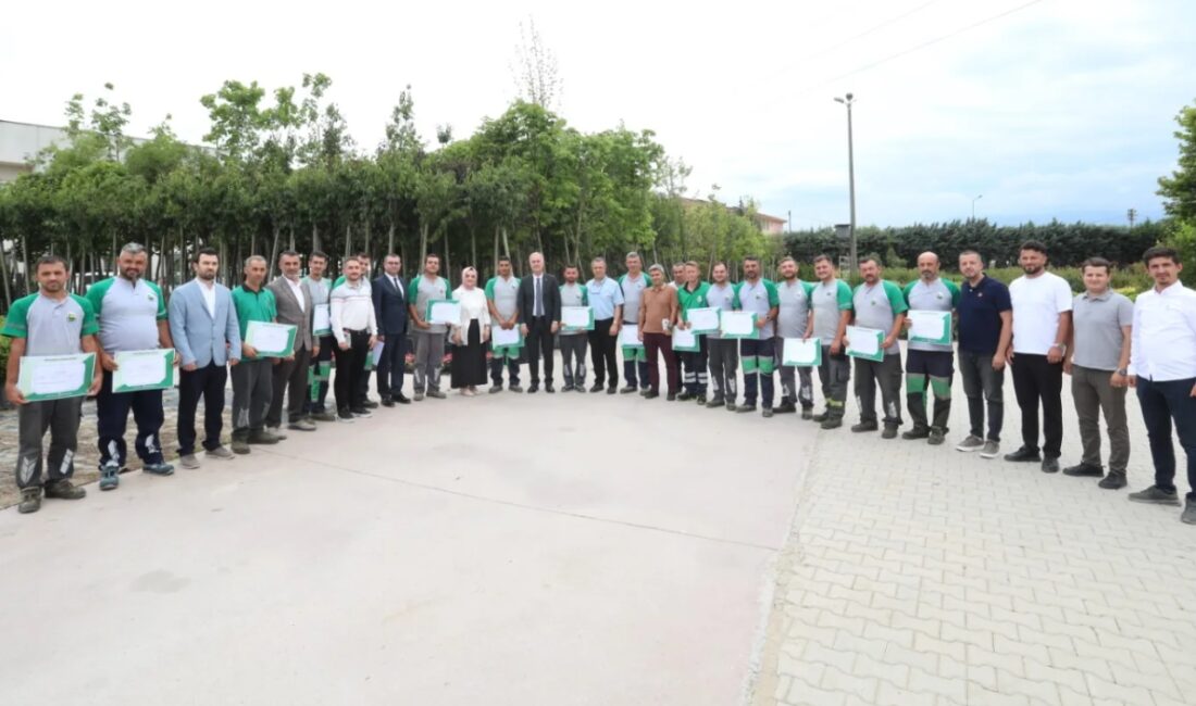 İnegöl Belediyesi İnsan Kaynakları Müdürlüğü tarafından Park Bahçeler Müdürlüğü personeline