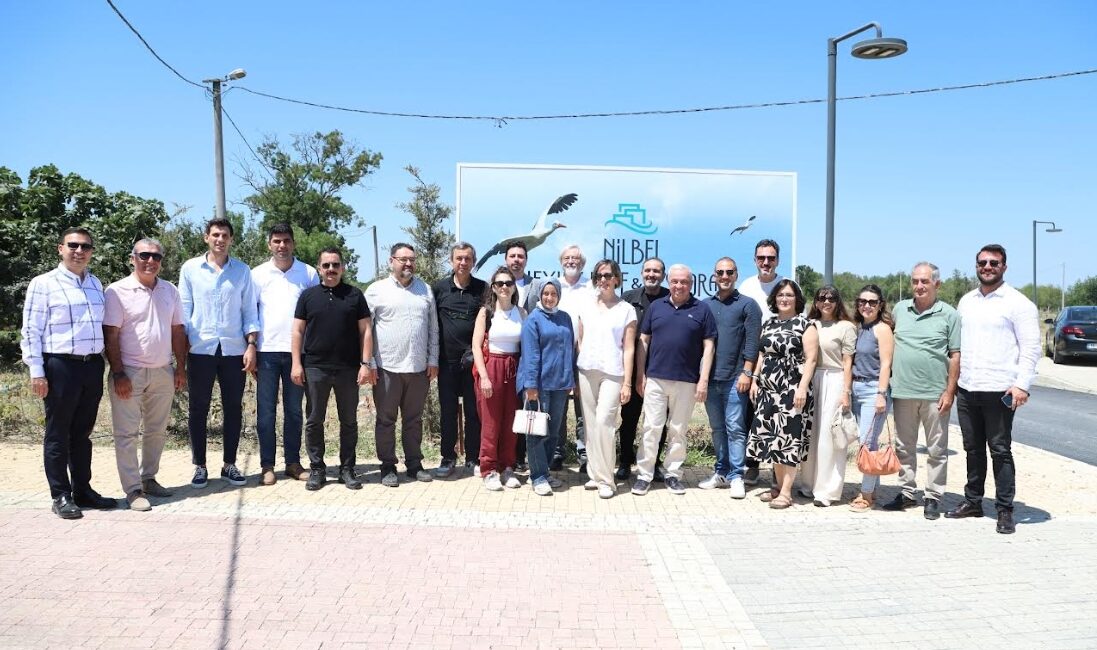 Nilüfer Belediye Başkanı Şadi Özdemir, akademik ve meslek odalarının temsilcileriyle