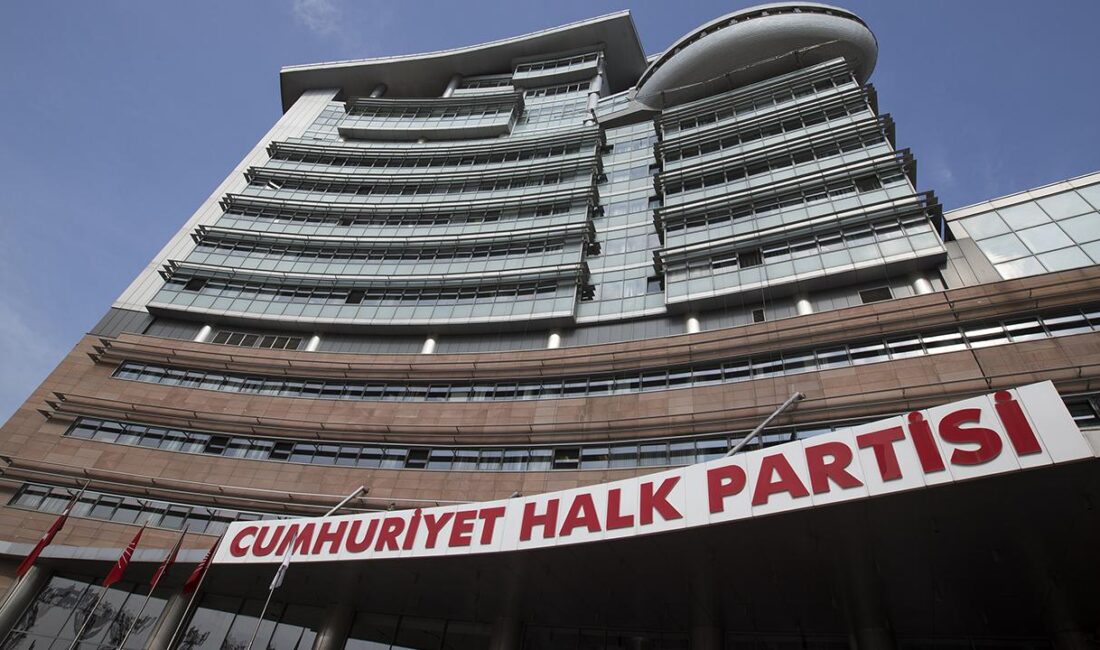 CHP'nin 38. Olağan Kurultayı'na ilişkin soruşturma kapsamında tutuklu Uşak Belediye