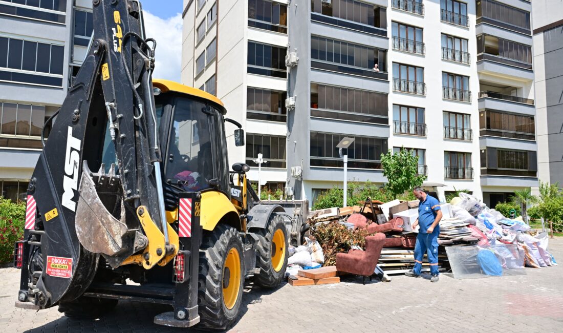 Yıldırım Belediyesi, Millet Mahallesi'nde bulunan bir sitede meydana gelen yangında