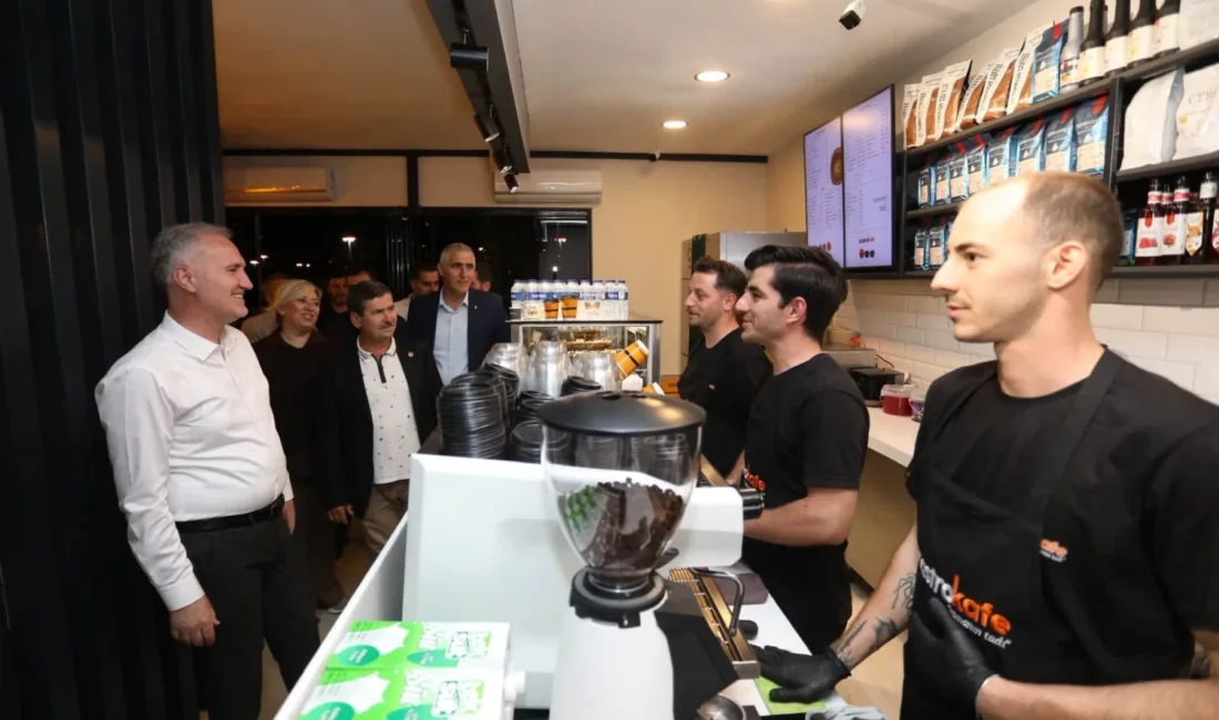 İnegöl Belediyesi’nin modern kafe konseptiyle oluşturduğu ve "Zamanın Tadı" sloganıyla