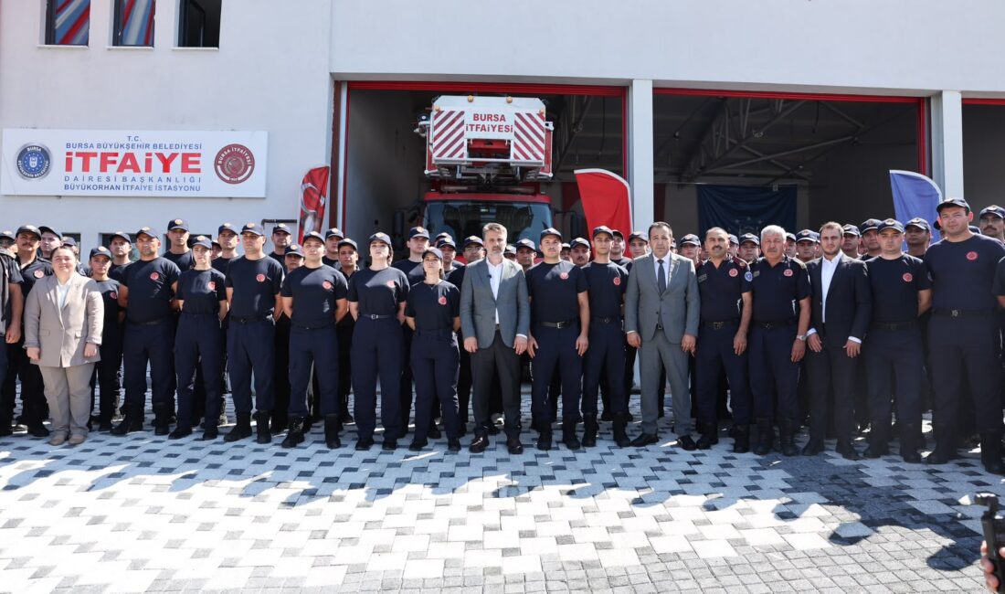 Bursa’da itfaiye teşkilatını personel ve ekipman destekleriyle güçlendiren Büyükşehir Belediyesi,