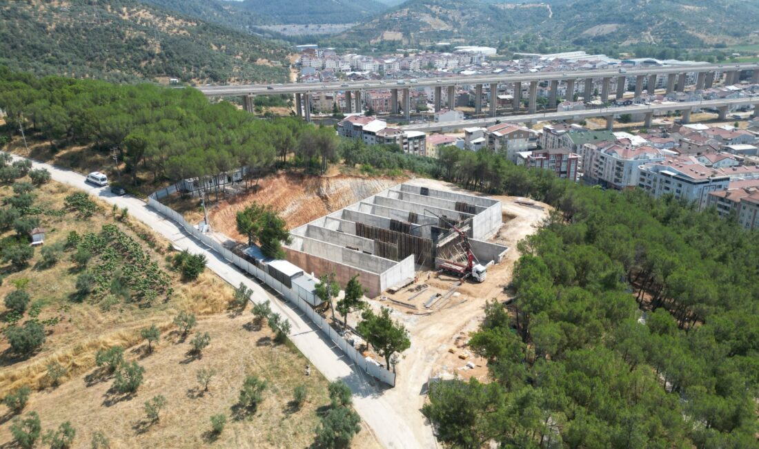 Bursa Büyükşehir Belediyesi, kent genelinde sürdürdüğü içme suyu arz güvenliğine