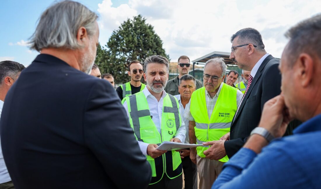 Bursa Büyükşehir Belediyesi Başkan Vekili Şahin Biba, Nilüfer ilçesinde yapımına