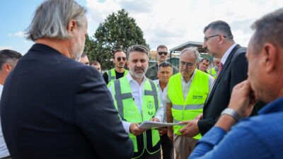 Bursa Büyükşehir Belediyesi Başkan Vekili Şahin Biba, Nilüfer ilçesinde yapımına