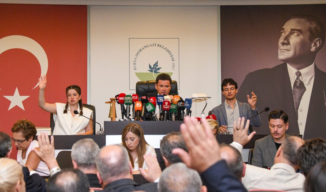 Toplantının açılışında konuşan Başkan Erkan Aydın, Muğla, Van ve Pençe-Kilit