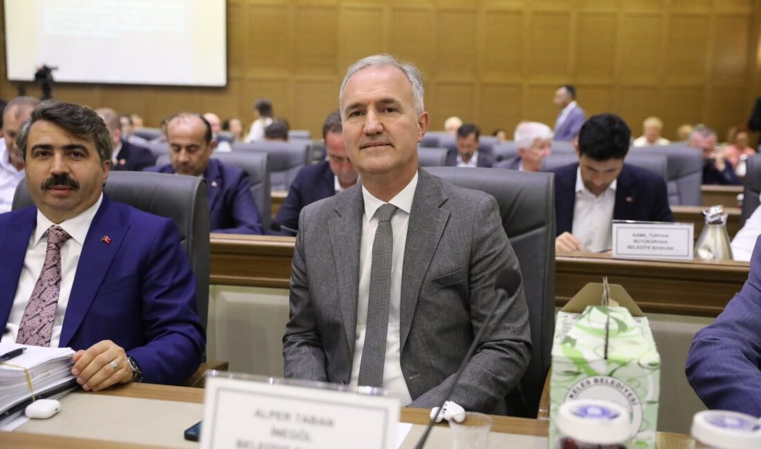 İnegöl Belediye Başkanı Alper Taban, Bursa Büyükşehir Belediye Meclisi'nde yaptığı