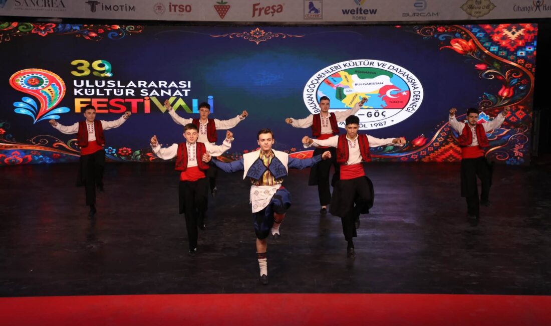 İnegöl Belediyesi'nin düzenlediği 39. Uluslararası Kültür Sanat Festivali kapsamında bu