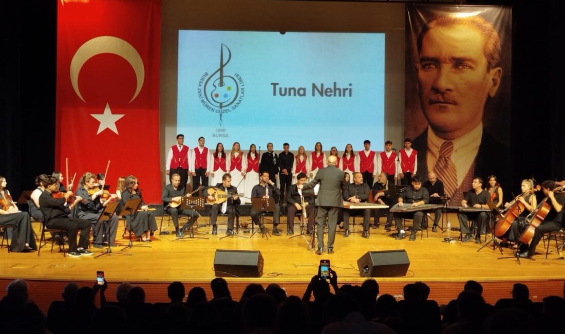 Zeki Müren Güzel Sanatlar Lisesi öğrencileri, Bursa'nın unutulmaya yüz tutmuş