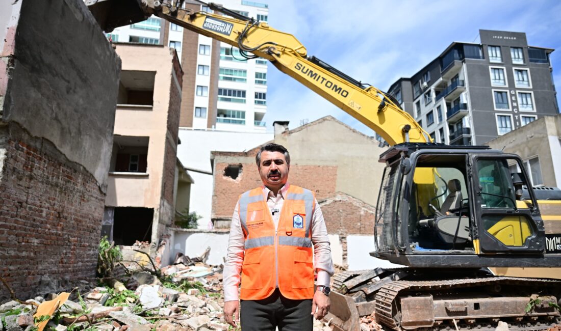Yıldırım Belediyesi, kentsel dönüşüm çalışmalarını aralıksız sürdürüyor. Yıldırım’ın dört bir