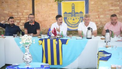Yenişehir Belediye Başkanı Ercan Özel, önümüzdeki sezon Profesyonelliğe Geçiş Ligi'nde
